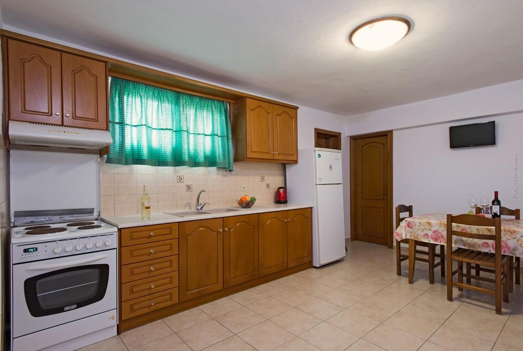 Residence Vista Del Mare アカラヴィ エクステリア 写真