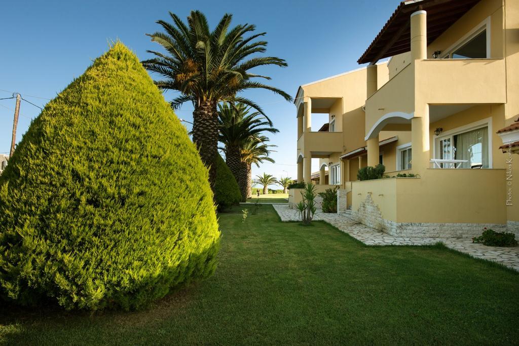 Residence Vista Del Mare アカラヴィ エクステリア 写真