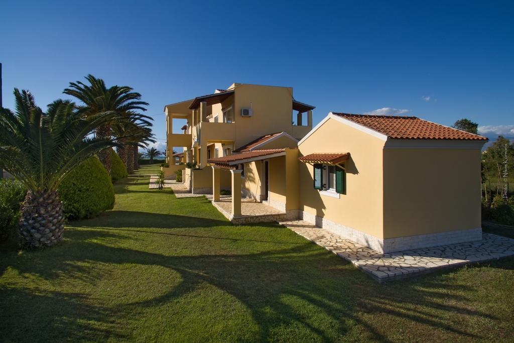 Residence Vista Del Mare アカラヴィ エクステリア 写真
