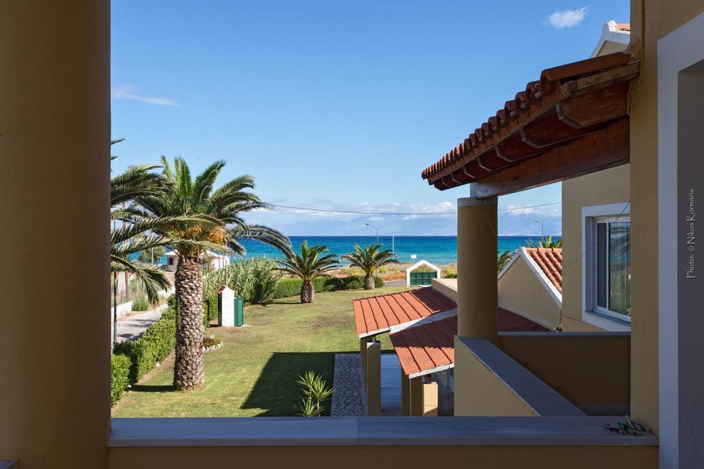 Residence Vista Del Mare アカラヴィ エクステリア 写真