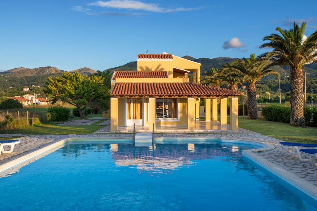 Residence Vista Del Mare アカラヴィ エクステリア 写真